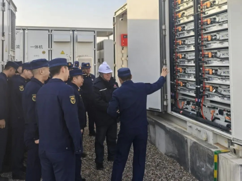 以练筑防！918博天堂电气盐池储能电站开展消防专项行动